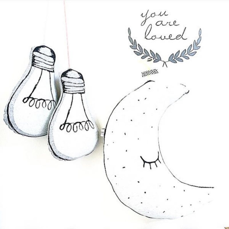 Creative Luminous Star Moon Ghost Glödlampa Plysch Slängkudde Noctilucence Kudde Presenter