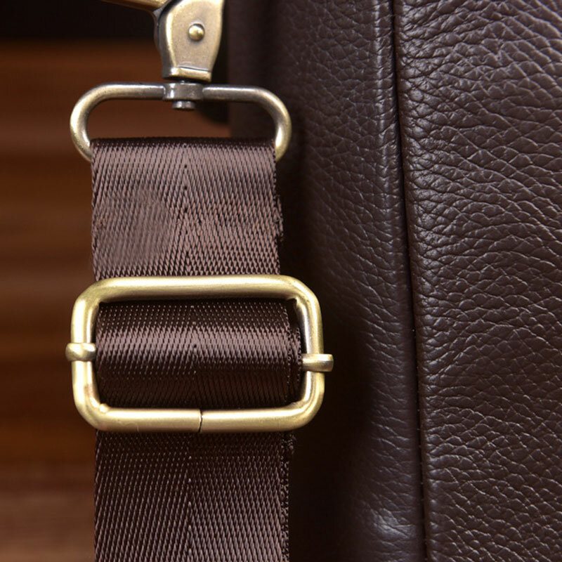 Axelväska I Rent Läder I Toppskikt För Män Casual Business Messenger Bagageväska