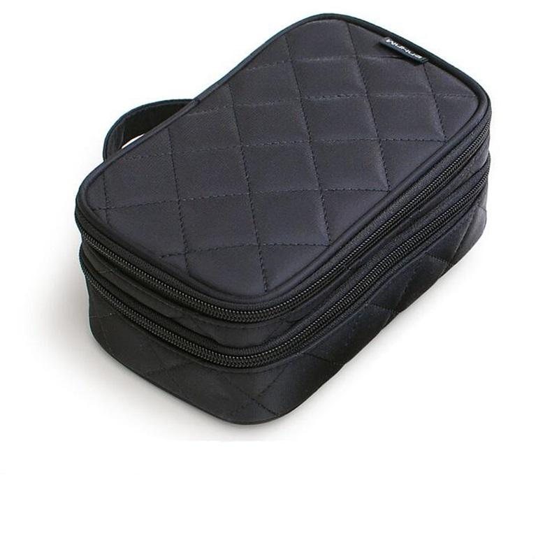 Dubbellager Nylon Dames Kosmetikaväska Vattentät Make Up Handväska Verktyg Organizer Pouch Tvätt Toalett